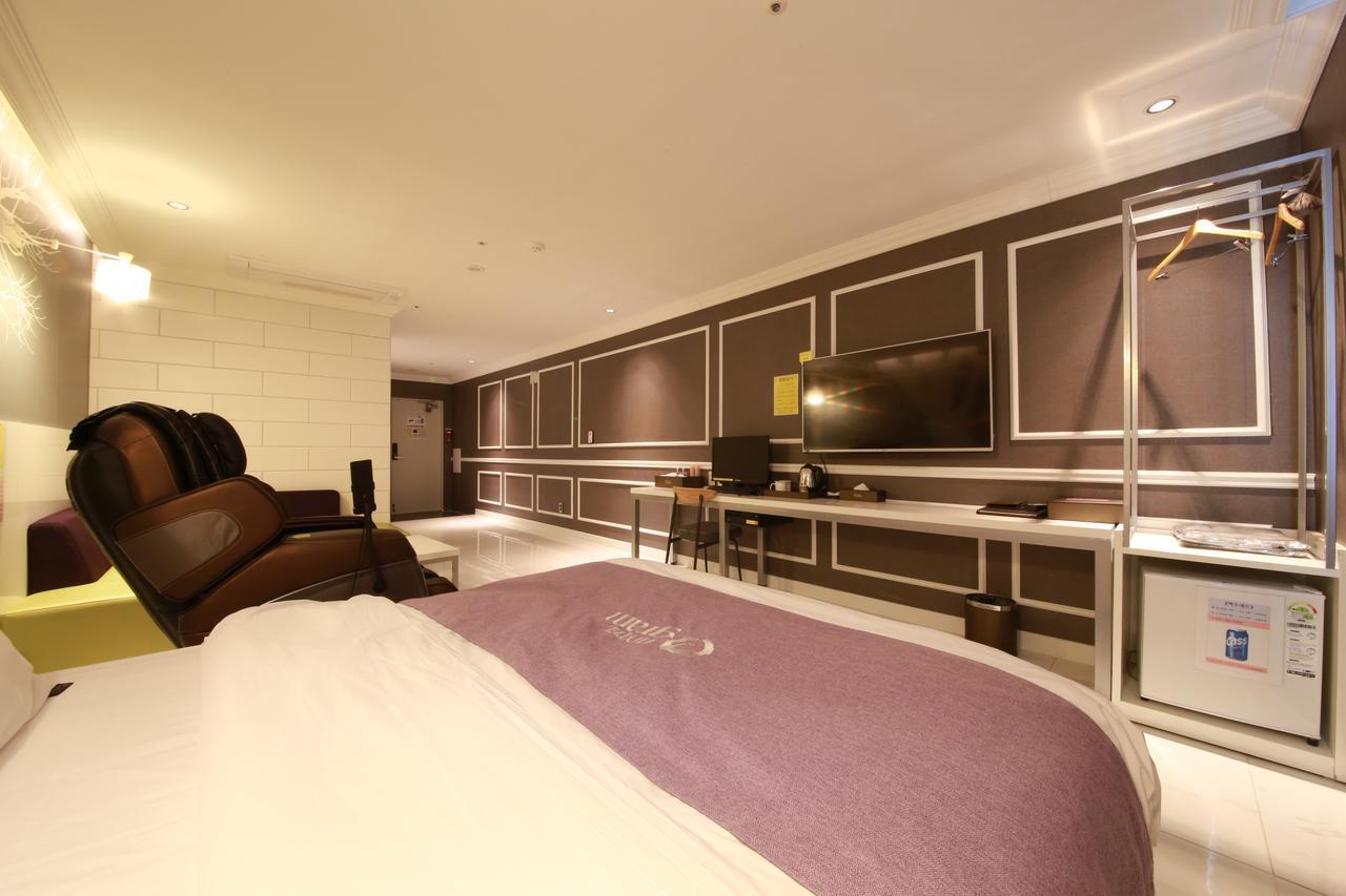 Gram Hotel Namyangju Exterior foto