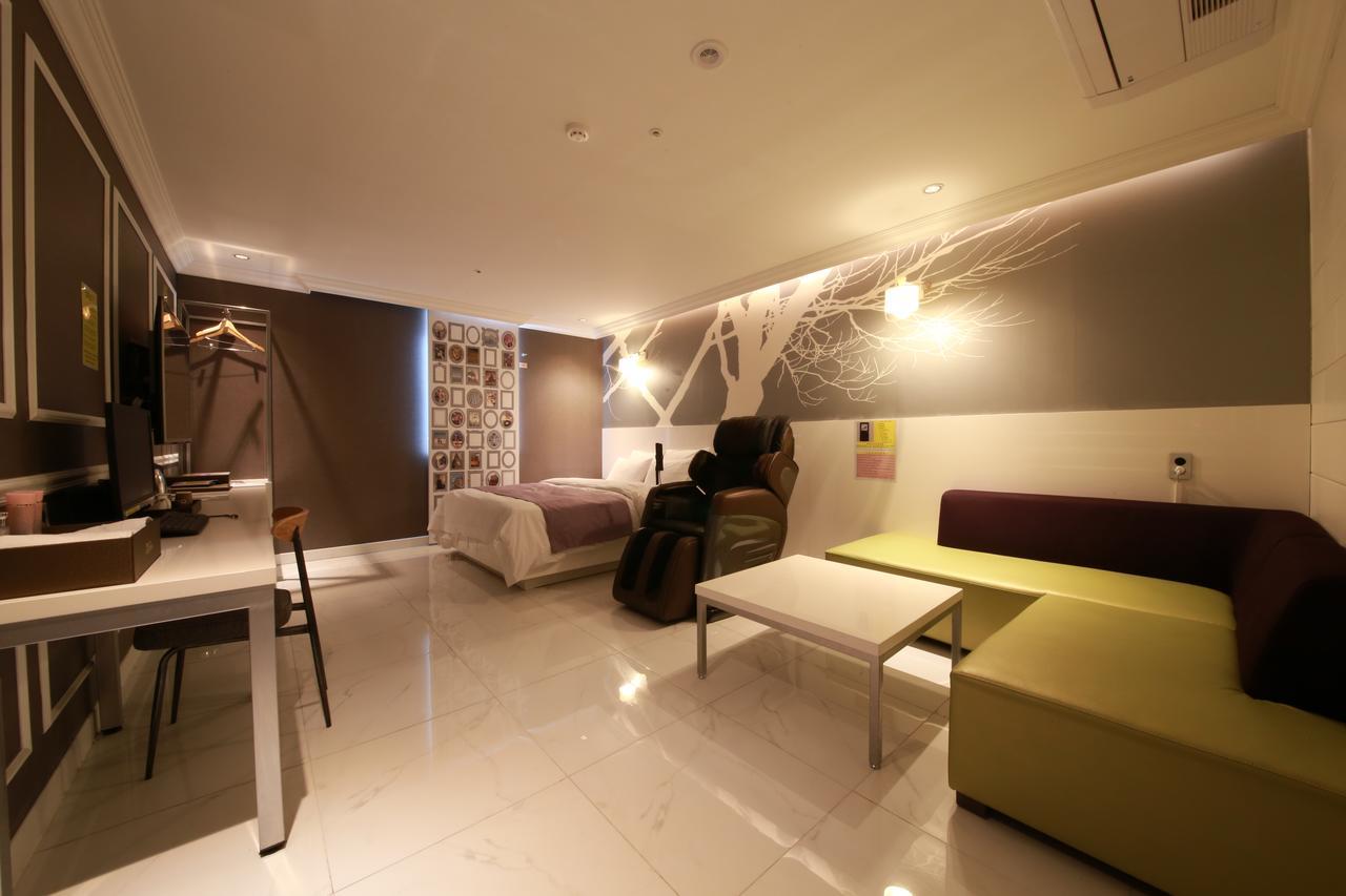 Gram Hotel Namyangju Exterior foto